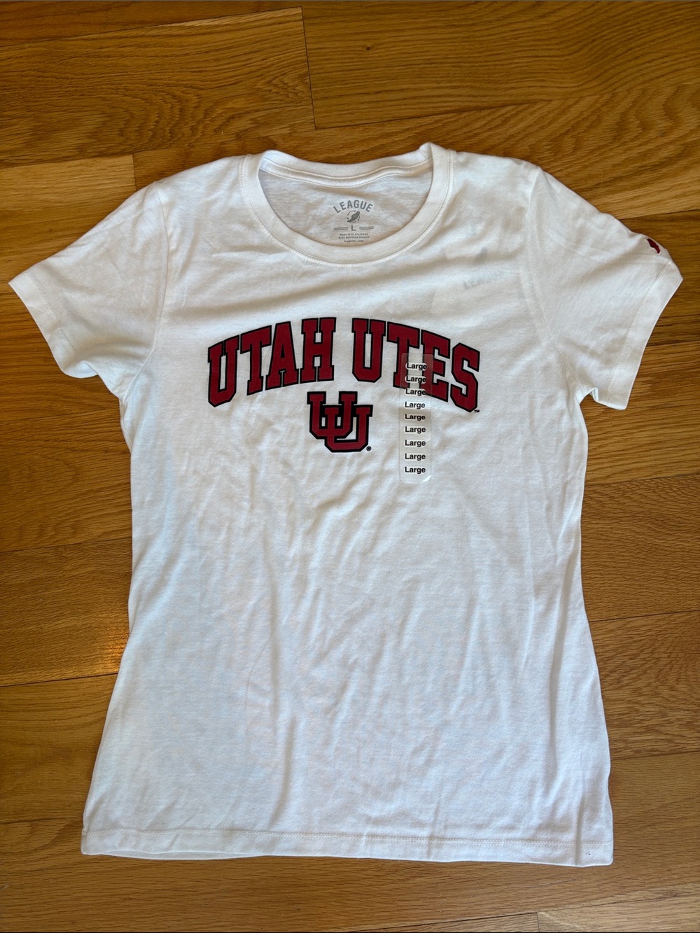 League White Utah Utes Graphic Short Sleeve Tee with Red Logo